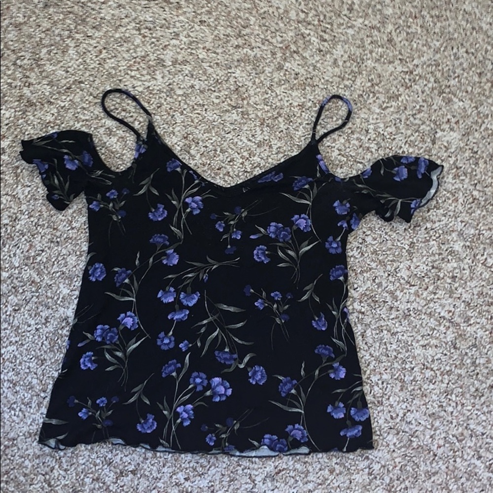 American Eagle off shoulder